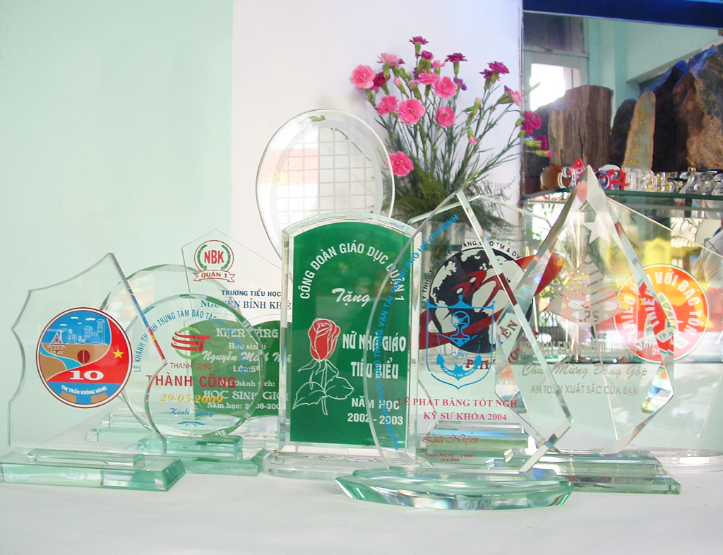 Kỷ niệm chương