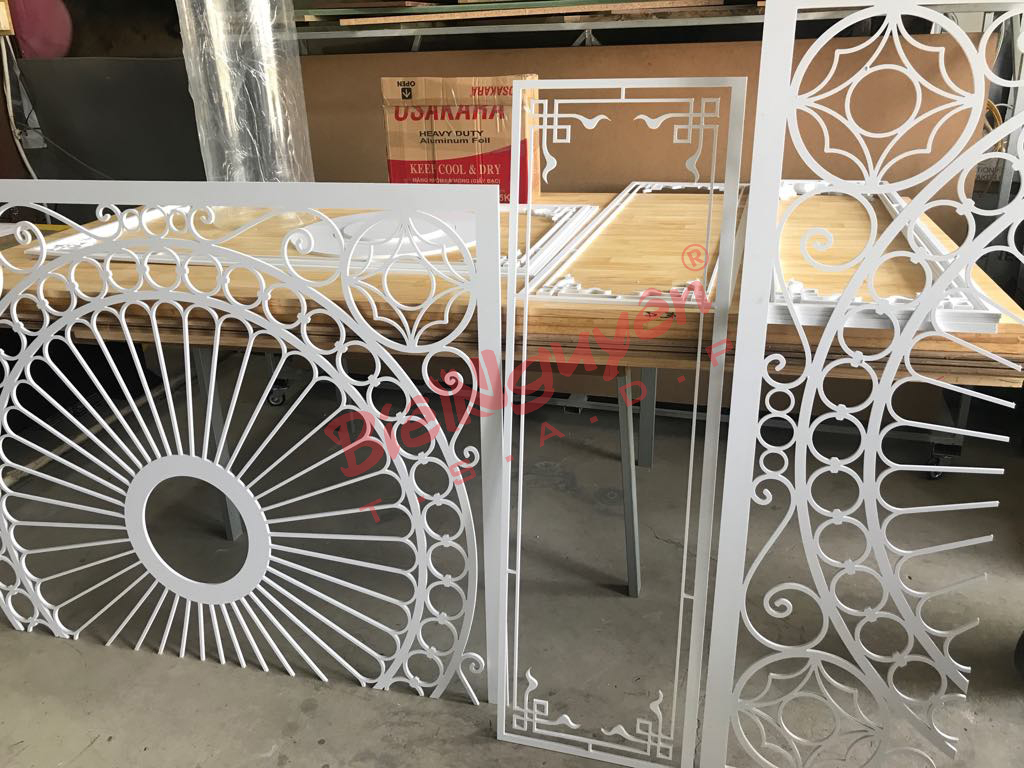 Cnc cắt vách ngăn